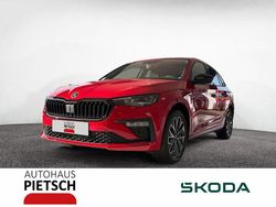 Velvetrot metallic Neu 2025 Skoda Scala Tour Kleinwagen | 28.490 € (Etwas zu teuer)