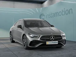 Grau Gebraucht 2024 Mercedes CLA200 AMG Line Premium Coupé | 36.650 € (Guter Preis)