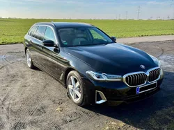 Schwarz Gebraucht 2021 BMW 530 Luxury Line Kombi | 35.450 € (Guter Preis)