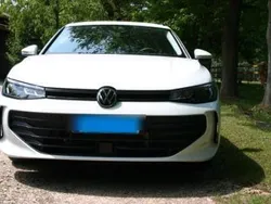 Weiß Gebraucht 2024 VW Passat Kombi | 31.900 € (Guter Preis)