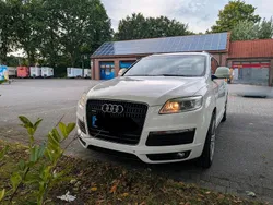 Weiß Gebraucht 2007 Audi Q7 SUV | 7.500 € (Guter Preis)