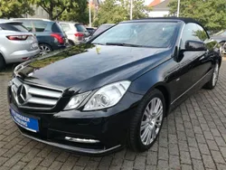 Schwarz Gebraucht 2012 Mercedes E300 Cabrio | 17.250 € (Guter Preis)