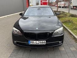 Schwarz Gebraucht 2010 BMW 750 Limousine | 11.500 € (Guter Preis)