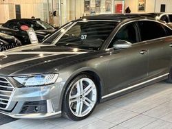 Grau Gebraucht 2022 Audi S8 Ambiente Limousine | 80.750 €