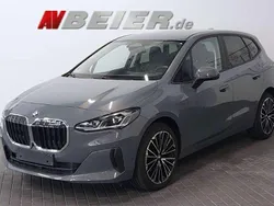 Sparkling kupfergrau Gebraucht 2024 BMW 218 Active Tourer Van / Kleinbus | 26.890 € (Superpreis)