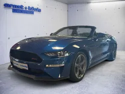 Atlas blue metallic Gebraucht 2024 Ford Mustang Cabrio | 55.899 € (Etwas zu teuer)