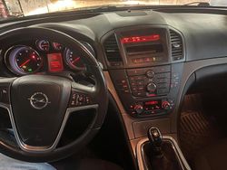 Schwarz Gebraucht 2009 Opel Insignia Kombi | 1.990 € (Superpreis)