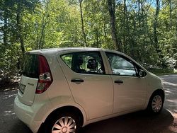 Weiß Gebraucht 2011 Suzuki Splash Kleinwagen | 2.899 € (Fairer Preis)