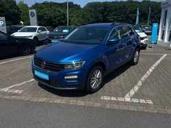 Ravennablau metallic (metallic) Gebraucht 2021 VW T-Roc Sportline SUV | 22.929 € (Fairer Preis)