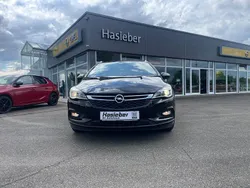 Schwarz Gebraucht 2019 Opel Astra Dynamic Kombi | 11.500 € (Etwas zu teuer)
