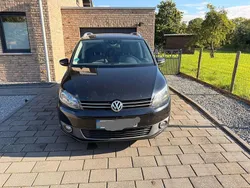 Schwarz Gebraucht 2013 VW Touran Highline Van / Kleinbus | 12.250 € (Etwas zu teuer)