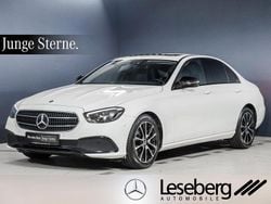Polarweiß Gebraucht 2021 Mercedes E220 Avantgarde Limousine | 29.980 € (Guter Preis)