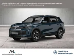 Blau Gebraucht 2024 VW Tiguan Elegance SUV | 39.990 € (Fairer Preis)