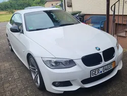 Weiß Gebraucht 2011 BMW 330 Cabriolet M Sport Cabrio | 12.750 € (Superpreis)
