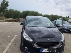 Schwarz Gebraucht 2018 Ford S-MAX Business Edition Van / Kleinbus | 14.850 € (Fairer Preis)
