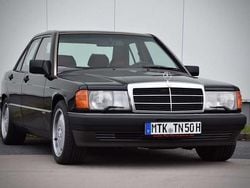 Schwarz Gebraucht 1993 Mercedes 190 AMG Limousine | 33.000 €