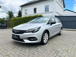 Silber Gebraucht 2022 Opel Astra Business Limousine | 14.999 € (Guter Preis)