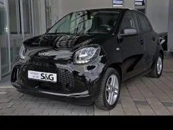 Schwarz Gebraucht 2022 Smart ForFour Electric Drive Limousine | 9.990 € (Fairer Preis)