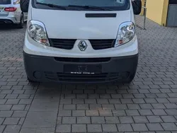 Weiß Gebraucht 2011 Renault Traffic Van / Kleinbus | 3.850 €