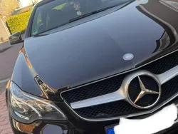 Schwarz Gebraucht 2017 Mercedes E220 Cabrio | 17.500 €