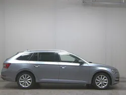 Grau Gebraucht 2020 Skoda Superb Style Kombi | 21.980 € (Guter Preis)