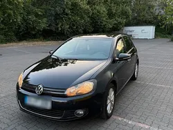 Schwarz Gebraucht 2011 VW Golf VI Style Kleinwagen | 5.300 € (Guter Preis)