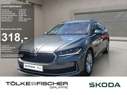 Graphite grau (metallic) Gebraucht 2024 Skoda Superb Selection Kombi | 38.989 €