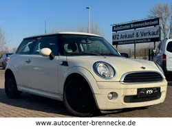 Weiß Gebraucht 2010 Mini ONE Kleinwagen | 2.450 € (Superpreis)
