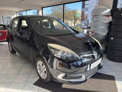 Schwarz Gebraucht 2014 Renault Scénic III Initiale Paris Van / Kleinbus | 5.490 € (Fairer Preis)