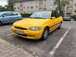 Gelb Gebraucht 1997 Ford Escort Cabriolet Cabrio | 1.300 €