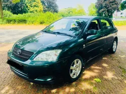 Grau Gebraucht 2002 Toyota Corolla Kleinwagen | 2.100 € (Superpreis)