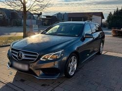 Grau Gebraucht 2015 Mercedes E350 Kombi | 16.400 € (Fairer Preis)