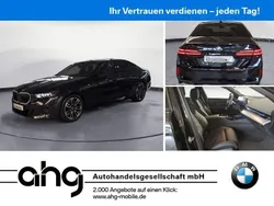 Schwarz Gebraucht 2024 BMW 520 M Sport Limousine | 54.930 € (Guter Preis)