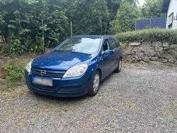 Blau Gebraucht 2005 Opel Astra Kombi | 525 € (Superpreis)