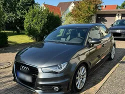 Grau Gebraucht 2012 Audi A1 S-Line Kleinwagen | 11.500 € (Etwas zu teuer)
