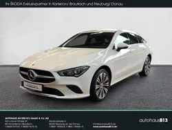 Polarweis (weiß) Gebraucht 2022 Mercedes CLA250e Shooting Brake Kombi | 26.950 € (Guter Preis)