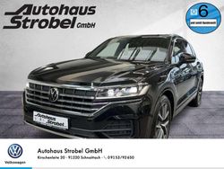 Grenadilschwarz metallic (metallic) Gebraucht 2023 VW Touareg R-line SUV | 60.990 € (Superpreis)