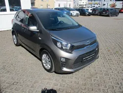Grau Gebraucht 2018 Kia Picanto DREAM-TEAM Edition Kleinwagen | 9.990 € (Fairer Preis)
