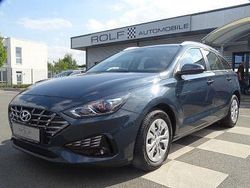 Blau teal blue / met (metallic) Gebraucht 2024 Hyundai i30 Select Kombi | 17.980 € (Guter Preis)