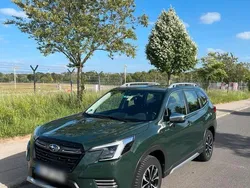 Grün Gebraucht 2022 Subaru Forester Trend SUV | 26.000 € (Guter Preis)