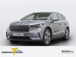 Grau Gebraucht 2023 Skoda Enyaq iV Loft SUV | 42.280 € (Fairer Preis)