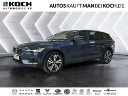 Denim blue metallic (723) Gebraucht 2024 Volvo V60 CC Plus Kombi | 42.890 € (Guter Preis)