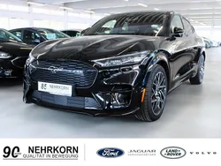 Iridiumschwarz Gebraucht 2022 Ford Mustang Mach-E GT SUV | 54.800 € (Etwas zu teuer)