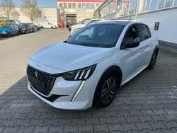 Weiß Gebraucht 2021 Peugeot 208 GT Kleinwagen | 17.990 € (Guter Preis)