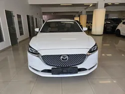 Weiß Gebraucht 2024 Mazda 6 20th Anniversary Kombi | 31.890 € (Fairer Preis)