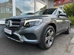 Grau Gebraucht 2016 Mercedes GLC250 SUV | 28.490 € (Fairer Preis)