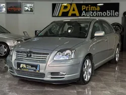 Grün Gebraucht 2005 Toyota Avensis Executive Kleinwagen | 3.999 € (Fairer Preis)