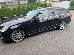 Schwarz Gebraucht 2012 Mercedes E500 Kombi | 11.000 € (Guter Preis)