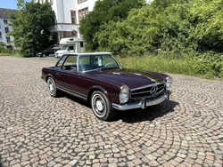Rot Gebraucht 1967 Mercedes 230 Cabrio | 72.500 €