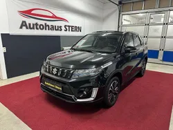 Schwarz Gebraucht 2021 Suzuki Vitara Comfort+ SUV | 21.990 € (Fairer Preis)